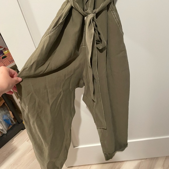 Zara Olive Green Button-Up jumpsuit - Picture 3 of 6